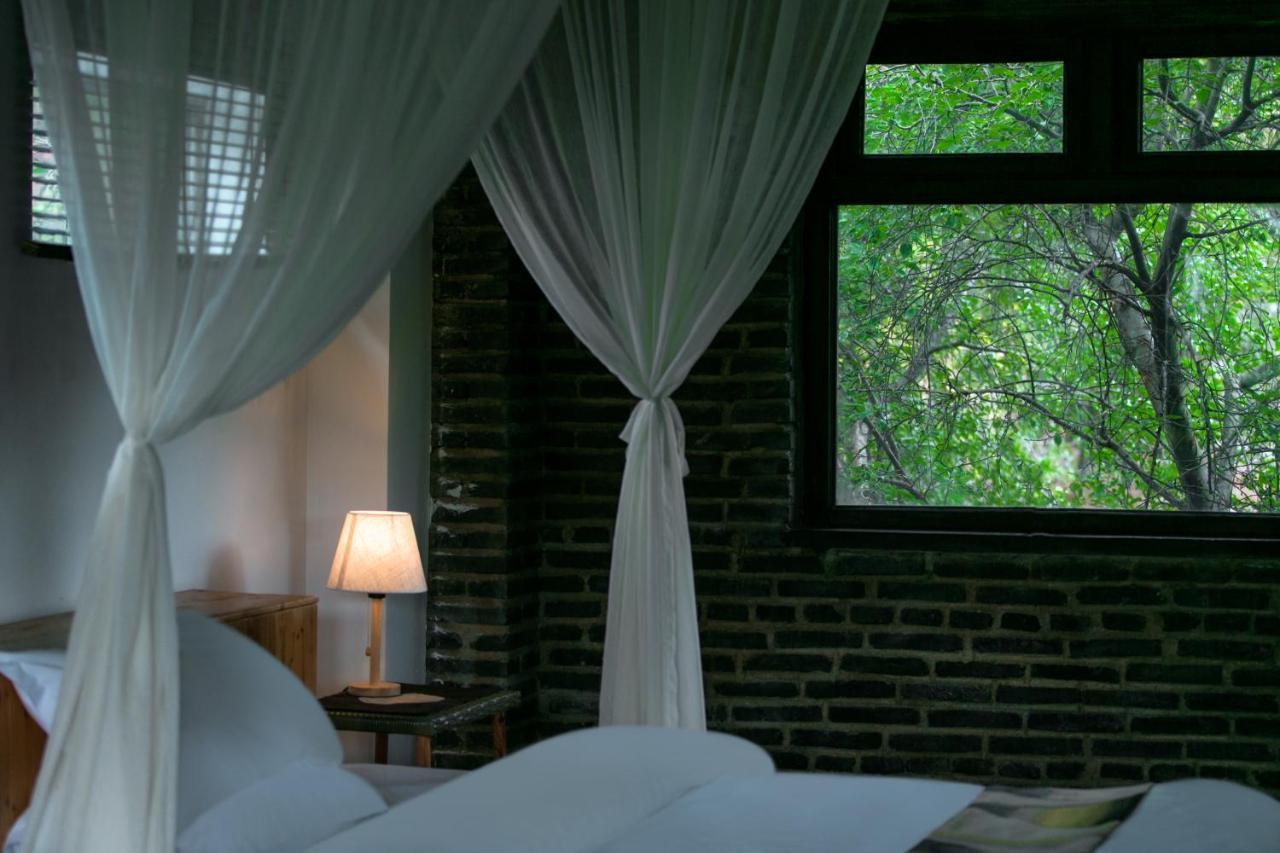 Adonis Inn Lijiang Lijiang  Bagian luar foto