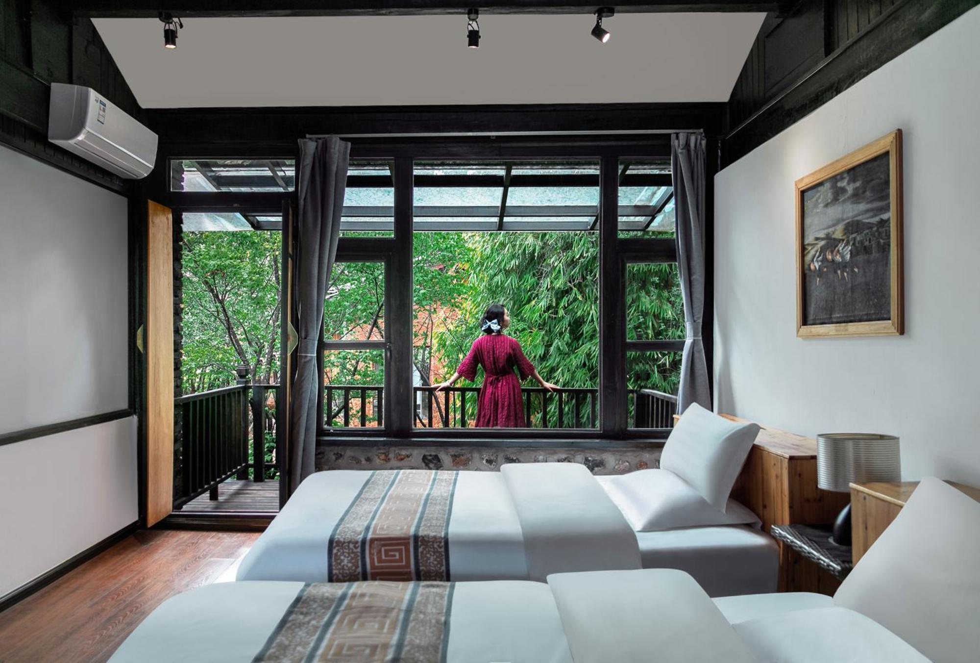 Adonis Inn Lijiang Lijiang  Bagian luar foto